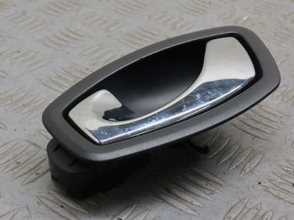Poignee int porte arg Renault SCÉNIC III (JZ0-1_) 1.5 dci (2009) 5 portes