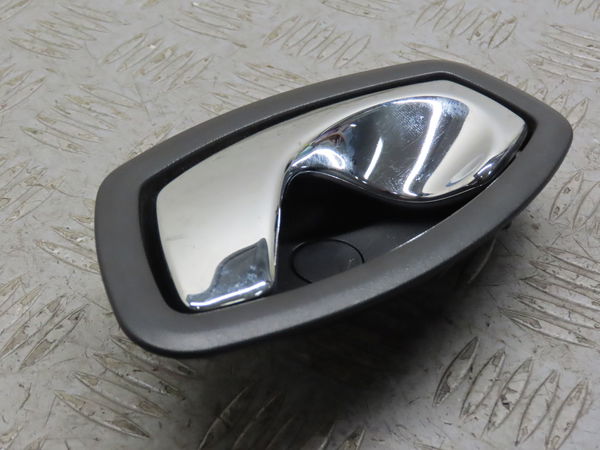 Poignee int porte avg Renault SCÉNIC III (JZ0-1_) 1.5 dci (2009) 5 portes