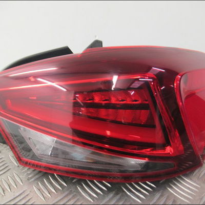 Feu arrière droit Seat IBIZA V (KJ1, KJG) 1.0 (2017)