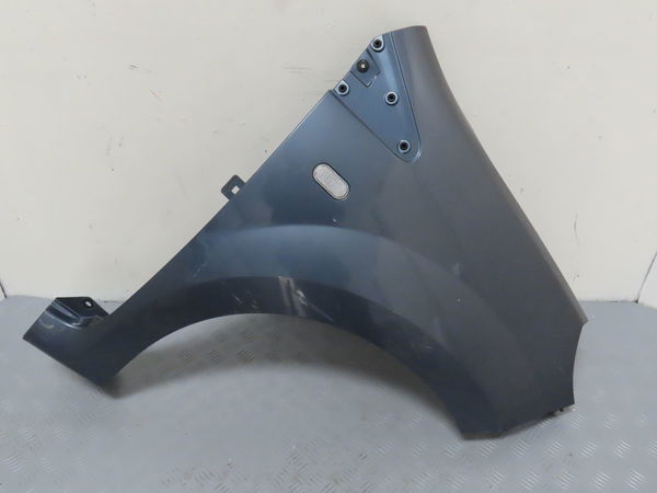 Aile avant droite Renault TWINGO II (CN0_) 1.2 16v (cn0k, cn0v) (2007) 3 portes