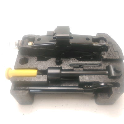 Cric  manivelle Renault MEGANE I Coupé (DA0-1_) 1.6 16v (da0b, da04, da11) (1999-2003) 2 portes