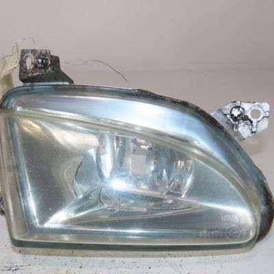 Phare antibrouillard avant droit Peugeot 607 (9D, 9U) 2.2 hdi (2000-2006)