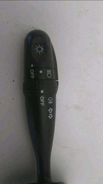 Commande clignotant Suzuki GRAND VITARA II (JT, TE, TD) 1.9 ddis traction intégrale (jt419, td44, jb419wd,... (2005-2015)