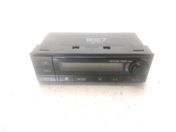 Commande de chauffage Nissan X-TRAIL I (T30) 2.2 di 4x4 (2001-2005)