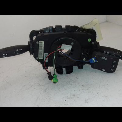 Bloc commodos Renault MEGANE II (BM0-1_, CM0-1_) 1.9 dci (2005-2009)