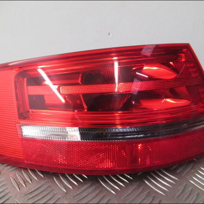 Feu arrière gauche Audi A3 Décapotable (8P7) 1.9 tdi (2008-2009)