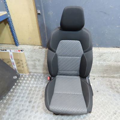 Siège avant gauche Renault CLIO V (B7_) 1.0 lpg (b7mt) (2019)