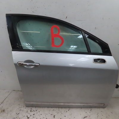 Porte avant droite Citroën C5 III (RD_) 2.0 hdi 140 (2008) 4 portes