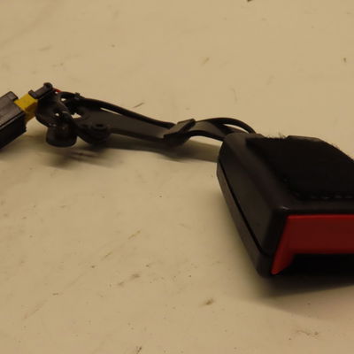 Ancrage ceinture arc Peugeot 5008 (0U_, 0E_) 2.0 hdi (2009-2017)