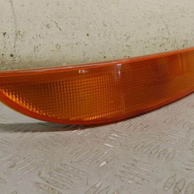 Clignotant droit Renault MASTER II Camionnette (FD) 2.2 dci 90 (2000)