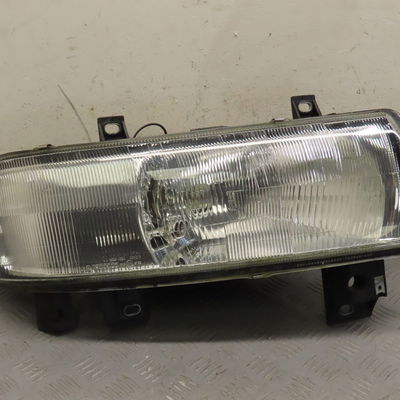 Phare droit Renault MASTER II Camionnette (FD) 2.2 dci 90 (2000)