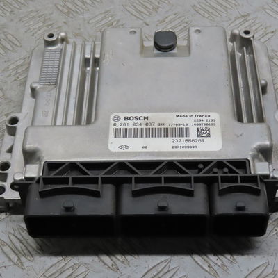 Calculateur moteur Renault TRAFIC III Camionnette (FG_) 1.6 dci 120 (fgmk) (2015)