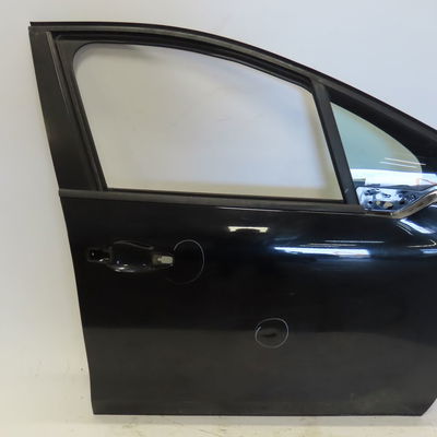 Porte avant droite Peugeot 208 I (CA_, CC_) 1.6 bluehdi 100 (2015) 5 portes