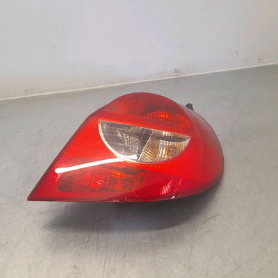 Feu arrière droit RENAULT CLIO III