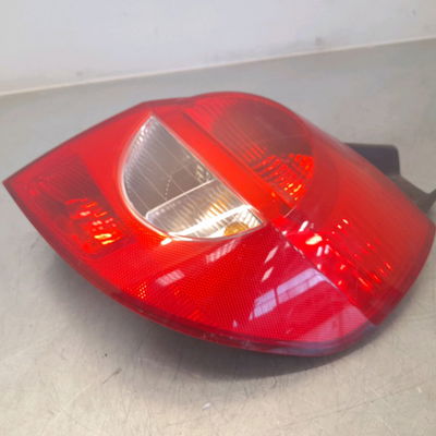Feu arrière droit RENAULT CLIO III