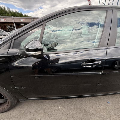 Porte avant gauche Peugeot 208 I (CA_, CC_) 1.2 puretech 82 (2018)