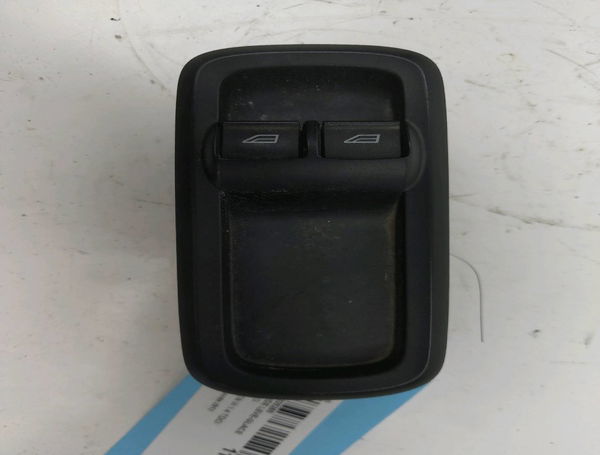 Commande lève-glace porte avant gauche Ford FIESTA VI (CB1, CCN) 1.4 tdci (2010-2012) 3 portes
