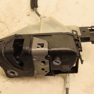 Serrure porte arg Peugeot 208 II (UB_, UP_, UW_, UJ_) 1.2 puretech 100 (2019) 5 portes