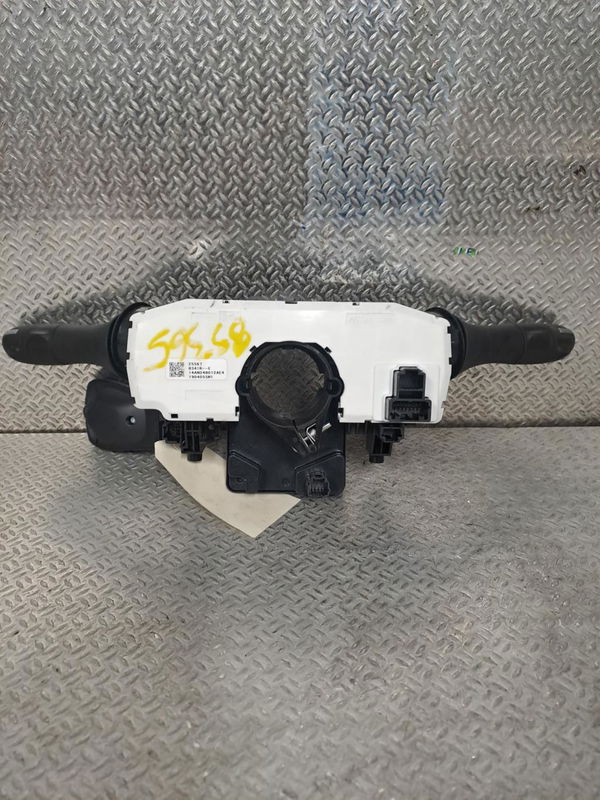 Interrupteur commande de frein a main RENAULT MEGANE 4  0