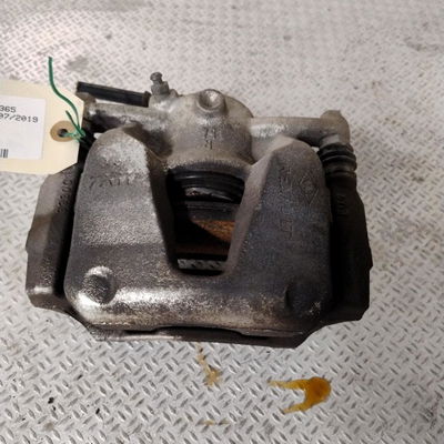 Etrier de frein avant droit RENAULT MEGANE 4  0