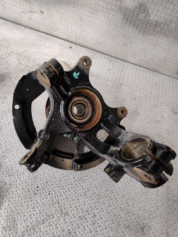 Pivot avd RENAULT MEGANE 4  0