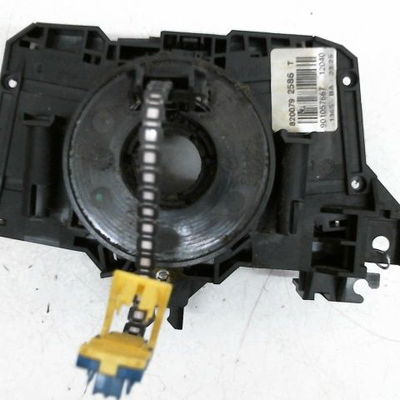 Contacteur annulaire airbag Dacia SANDERO 1.5 dci (2010)