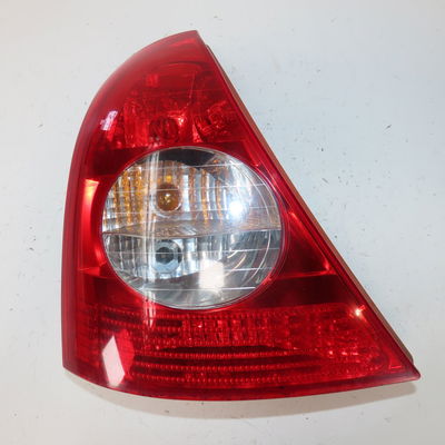 Feu arrière gauche Renault CLIO II (BB_, CB_) 1.4 16v (b-cb0p, bb13) (2000-2008) 5 portes