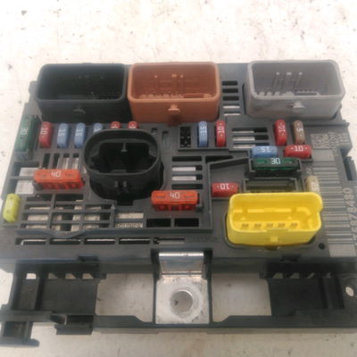 Bsm (boitier servitude moteur) Peugeot 308 I (4A_, 4C_) 1.6 hdi (2007-2014) 5 portes
