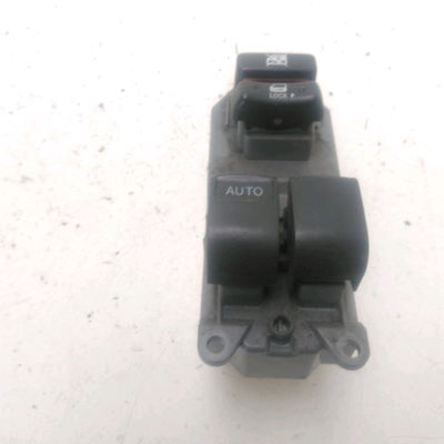 Commande lève-glace porte avant gauche Toyota YARIS (_P9_) 1.4 d-4d (nlp90_) (2005-2012)