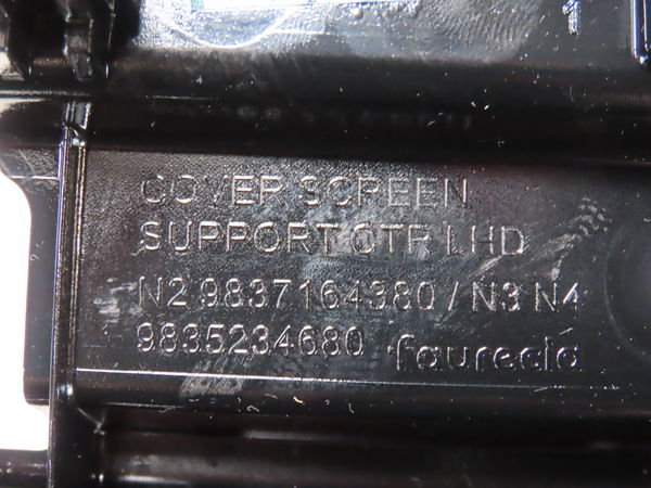 Console Peugeot 308 III (FB_, FH_, FP_, F3_) Puretech 130 (fphnsl, fphnst) (2021)