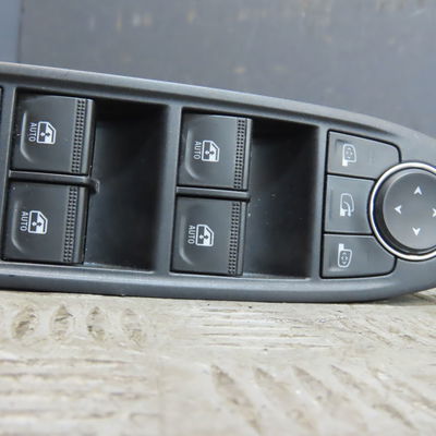 Commande lève-glace porte avant gauche Renault CLIO V (B7_) 1.0 lpg (b7mt) (2019)