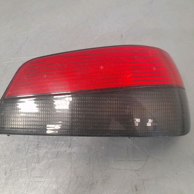 Feu arrière droit PEUGEOT 306