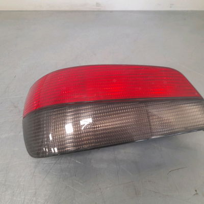 Feu arrière gauche PEUGEOT 306