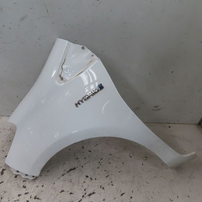 Aile avant gauche Toyota YARIS (_P13_) 1.5 hybrid (nhp130_) (2012)