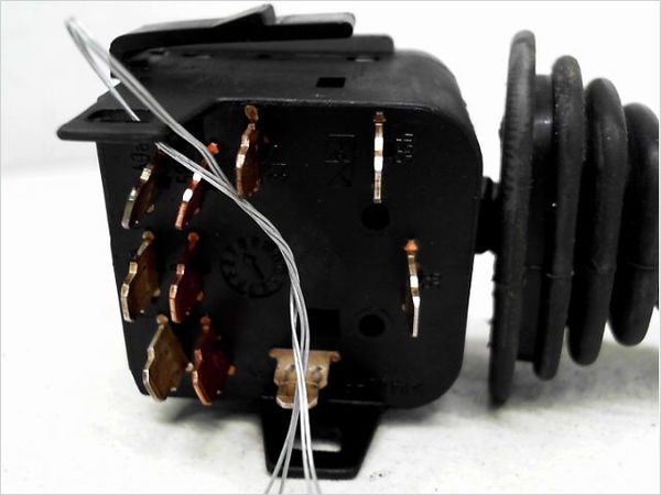 Commande clignotant Suzuki WAGON R 3-5 portes (MM) 1.3 (rb 413) (2000-2004)