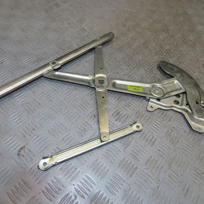 Mecanismemoteur leve-glace avg Nissan PIXO (UA0) 1.0 (2009) 5 portes