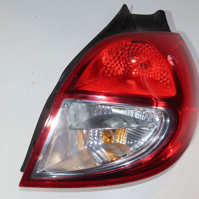 Feu arrière droit Renault CLIO III (BR0-1, CR0-1) 1.5 dci (2010-2014) 5 portes