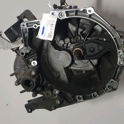 Boîte à vitesse mecanique Peugeot 2008 I (CU_) 1.5 bluehdi 100 (2018)