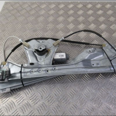 Mecanismemoteur leve-glace avg Renault CLIO III Grandtour (KR0-1_) 1.5 dci (kr0f) (2007-2012) 5 portes