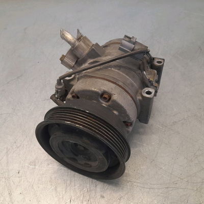 Compresseur air conditionne Toyota AVENSIS Liftback (_T22_) 2.0 d-4d (cdt220_) (1999-2003)