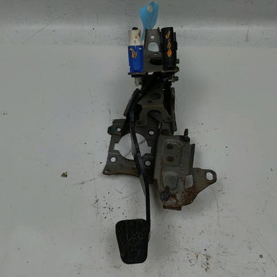 Pedale de frein Ford FIESTA VI (CB1, CCN) 1.4 tdci (2010-2012) 3 portes