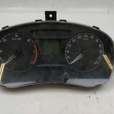 Bloc compteurs Skoda FABIA II Combi (545) 1.4 tdi (2007-2010)