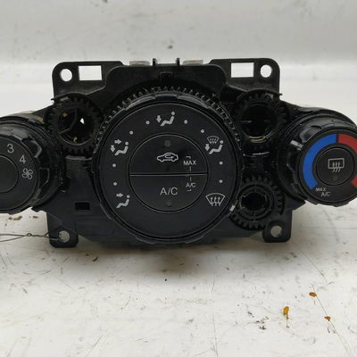 Commande de chauffage Ford FIESTA VI (CB1, CCN) 1.4 tdci (2010-2012) 3 portes