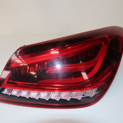Feu arrière droit Mercedes-benz CLA Shooting Brake (X118) Cla 220 d (118.614) (2019)