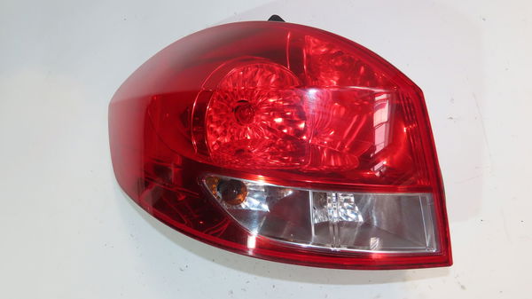 Feu arrière gauche Renault CLIO III Grandtour (KR0-1_) 1.5 dci (2010-2012)