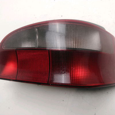 Feu arrière gauche Citroën SAXO (S0, S1) 1.1 x, sx (1996-2003) 5 portes