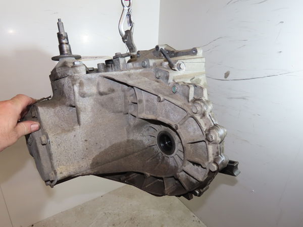 Boîte à vitesse mecanique Peugeot 308 SW I (4E_, 4H_) 1.6 hdi (2009-2014)