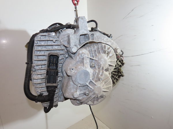Boîte à vitesse automatique Renault MEGANE III Grandtour (KZ0-1) 1.5 dci (kz09, kz0d, kz1g, kz29, kz14, kz1w, kz10, kz1f,... (2009) 5 portes