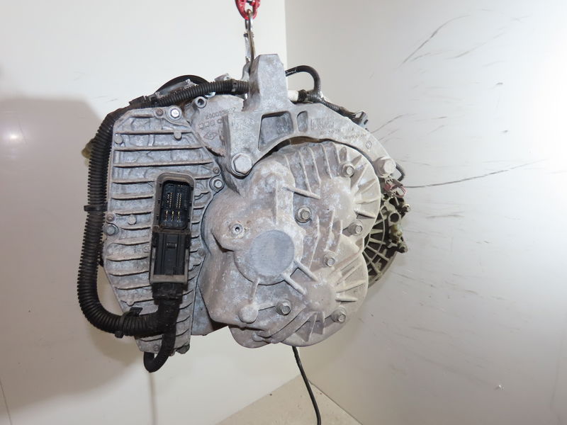Boîte à vitesse automatique Renault MEGANE III Grandtour (KZ0-1) 1.5 dci (kz09, kz0d, kz1g, kz29, kz14, kz1w, kz10, kz1f,... (2009) 5 portes