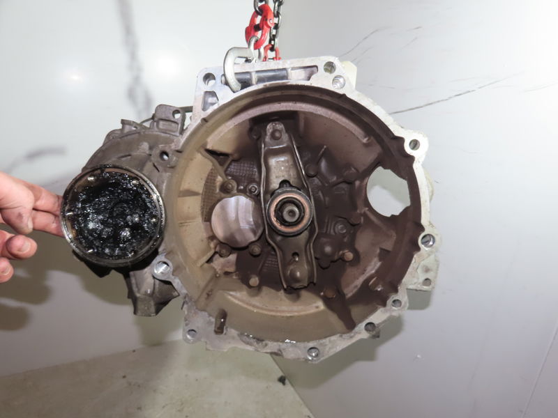Boîte à vitesse mecanique Volkswagen TOURAN (1T3) 1.6 tdi (2010-2015) 5 portes